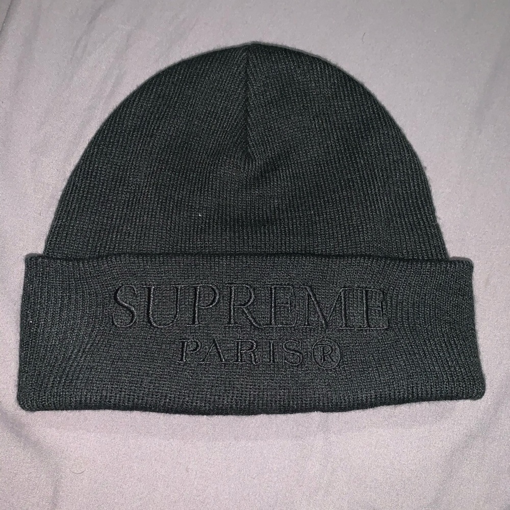 SS19 Supreme Paris tonal logo beanie